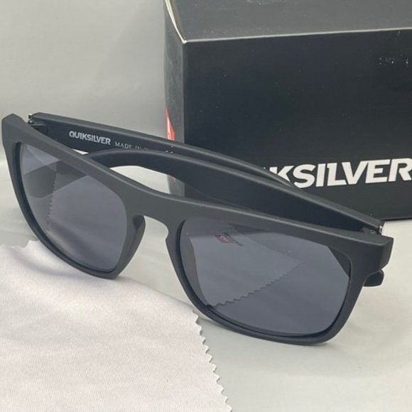 New Quiksilver Sunglass Set  Black with Silver QS Logo - Picture 3 of 4
